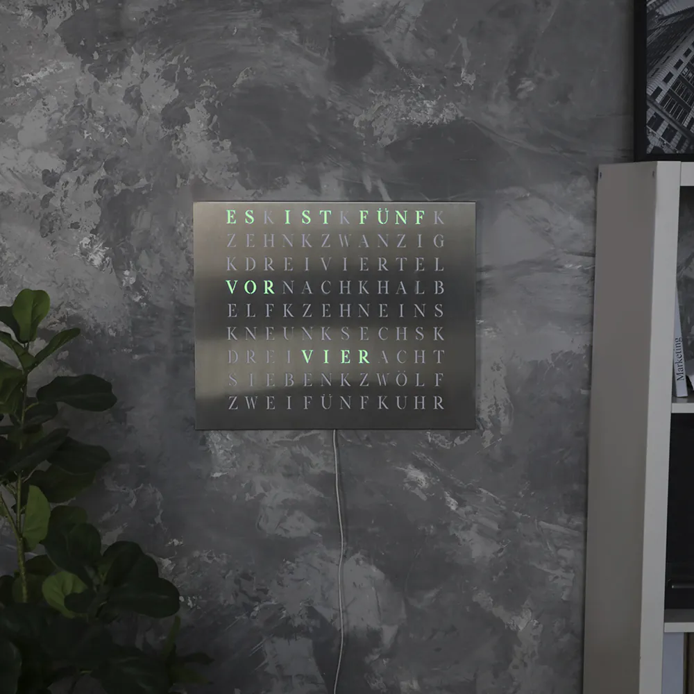 Wordclock Jupiter Edelstahl gelasert in interior