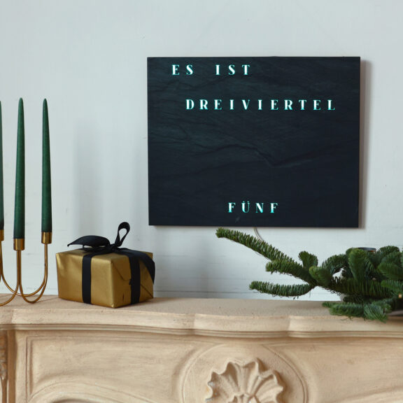 Wordclock Jupiter Slate look