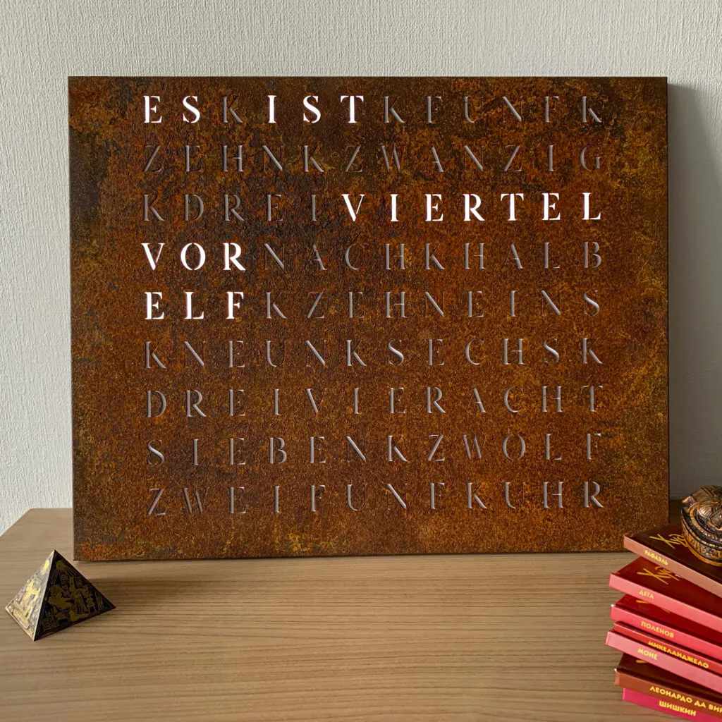 Wordclock Jupiter Rost Optik - Eisen gerostet und gelasert
