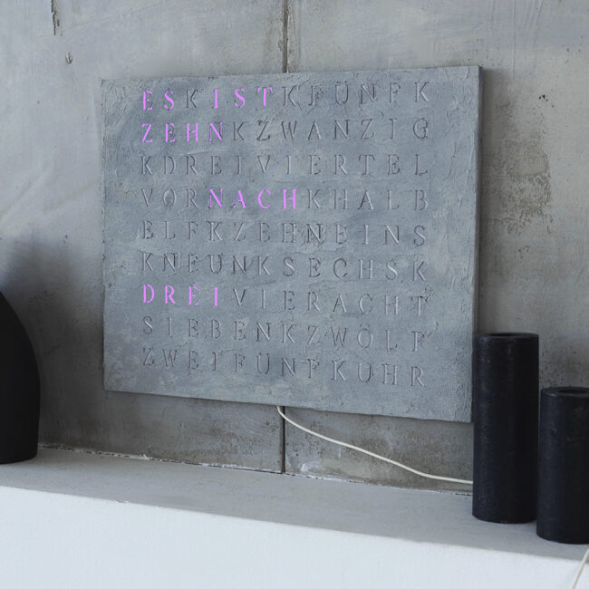 Wordclock Jupiter Concrete