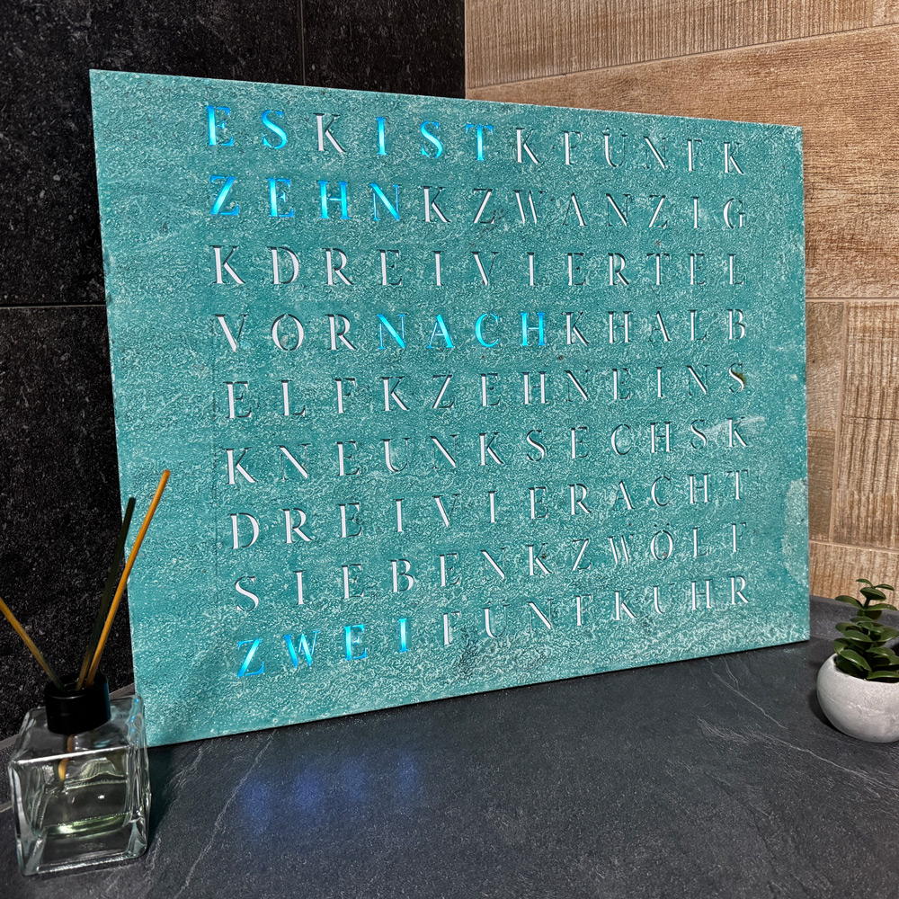 The look of Wordclock Jupiter Verdigris