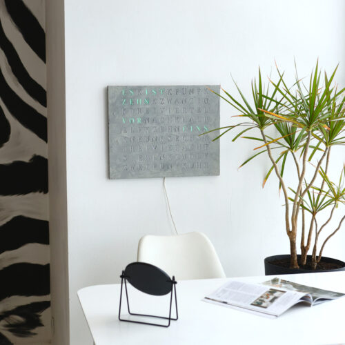 Wordclock Jupiter Concrete