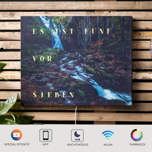 The look of Wordclock Jupiter Dark Forest