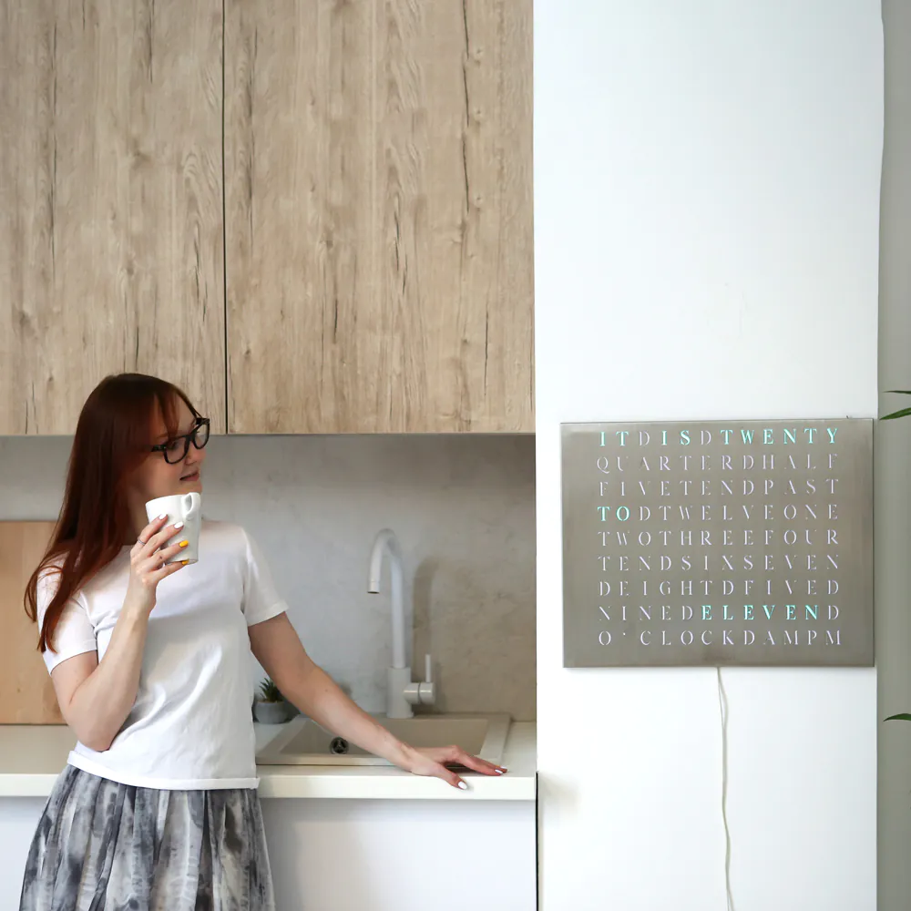 Wordclock Jupiter Edelstahl gelasert - Englische Version