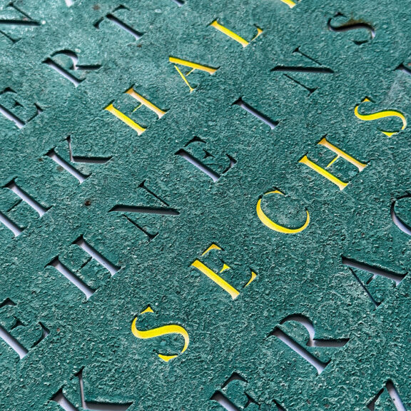 Wordclock Jupiter Verdigris