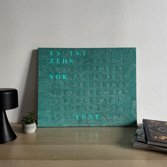 Wordclock Jupiter Verdigris