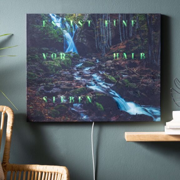 Wordclock Jupiter Dark Forest