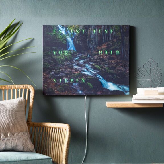 Wordclock Jupiter Dark Forest