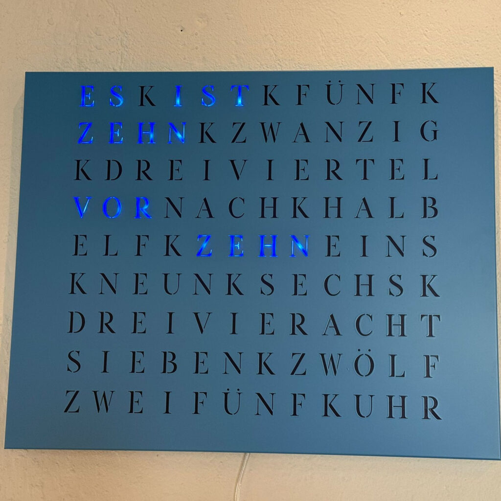 Wordclock Jupiter Individual