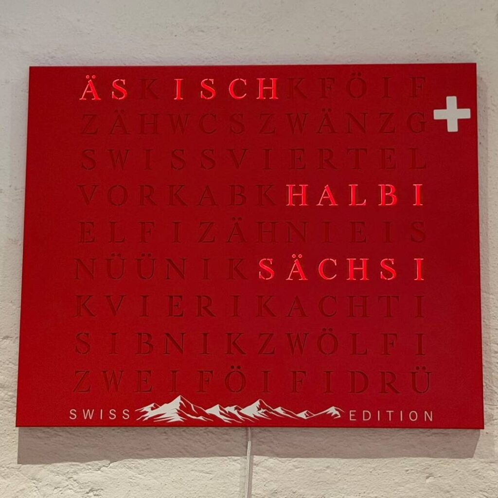 Wordclock Jupiter Edelstahl Special Swiss Edition closeup