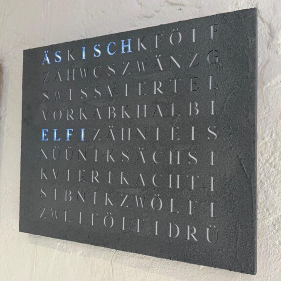 Wordclock Jupiter Beton Optik- Swiss Edition